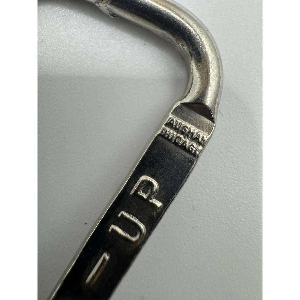 Vintage Fresh Up Seven 7 Up Soda Metal Wire Bottle Opener Advertising 3.5